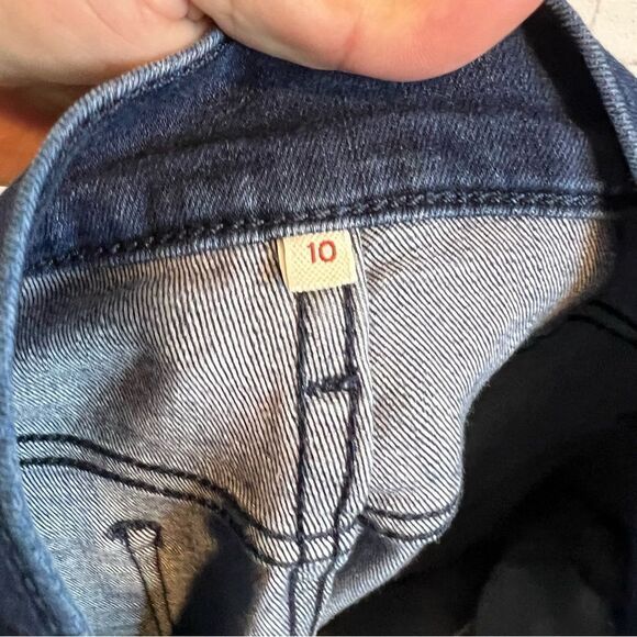 Women’s Levi’s Dark Wash Cropped Jeans size 10 - Picture 5 of 7